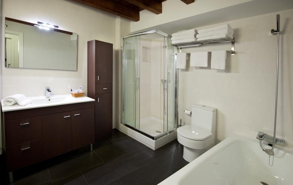 Apartamentos Abad Toledo Pokoj fotografie