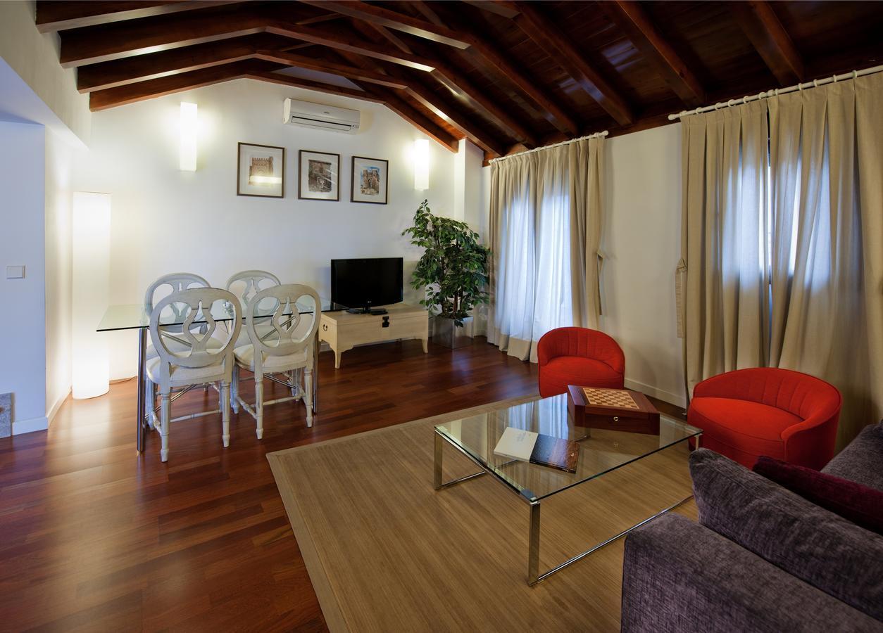 Apartamentos Abad Toledo Pokoj fotografie